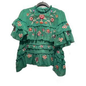 Zara Woman Green Tiered Blouse with Multicolored Floral Pattern– Women's Size XS